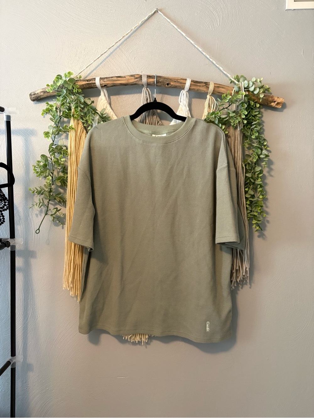 Comfrt Waffle Knit Lounge Tee in Sage